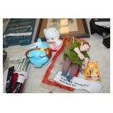 HUNCH BACK DOLL & PIGGY BANK