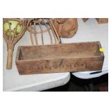 VINTAGE LAKESIDE WOODEN CHEESE BOX