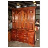 AMERICAN DREW CHINA CABINET, 62X19X82