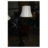 FLOOR LAMP