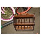 MAGAZINE RACK