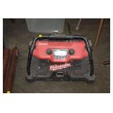 MILWAUKEE JOB SITE RADIO