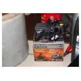 BATTERY CHARGER