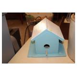 WOODEN BIRD HOUSE