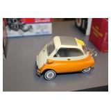 DIECAST BMW ISETTA