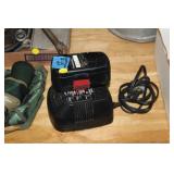 CRAFTSMAN BATTERY & CHARGER