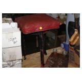 VINTAGE STOOL