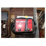 12V AIR COMPRESSOR & ELECTRIC FENCER