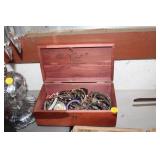 LANE SMALL CEDAR CHEST WITH JEWLERY