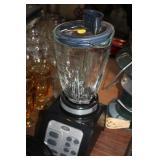 OSTER BLENDER
