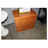 2 DRAWER CHEST OF DRAWERS, 29X20X28 TALL