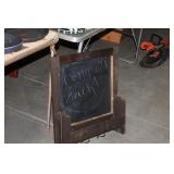 WALL HANGER/CHALK BOARD