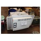 GE WINDOW AIR CONDITIONER
