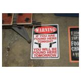 METAL GUN SIGN