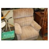ROCKER/RECLINER