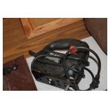 BLACK & DECKER JIG SAW