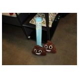 BEACH MAT & 2 PILLOWS