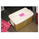 VINTAGE COOLER