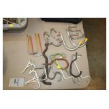 LOT OF VARIOUS WALL HOOKS