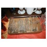 PITCHER & 8 TALL GLASSES