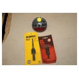 DIAL SAW & DEWALT MANDREL