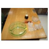 GREEN DEPRESSION DIVIDED DISH & DECOR