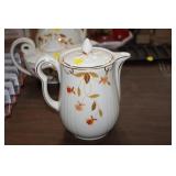 HALLS JEWEL T COFFEE POT WITH LID