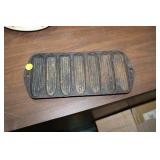 CAST IRON CORNBREAD STICK HOLDER