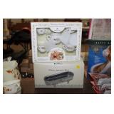 GLASS JEWELRY BOX AND MARY