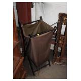 FOLDING HAMPER