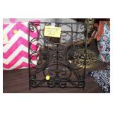 LONGABERGER METAL COOKBOOK STAND