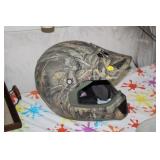 FULMER CAMO HELMET  SIZE LARGE