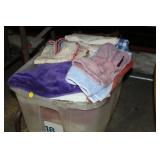 TOTE OF VARIOUS TOWELS ETC