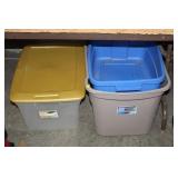 3 TOTES ONE WITH LID