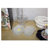 GLASS HANDLED BASKET AND COASTERS