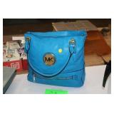 MK PURSE