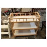 BABY CHANGING TABLE