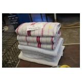 7 TOWELS