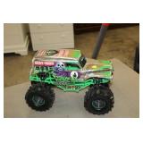 GRAVE DIGGER RC SUV