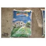 BAG OF MILORGANITE FERTILIZER