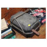 PORTABLE GAS GRILL