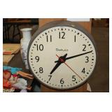 16" SIMPLEX CLOCK