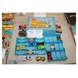 VINTAGE PEETERS CASE & CARS