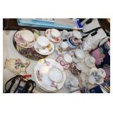 LARGE LOT OF CUPS & SAUCERS