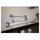 LOT OF WRENCHES,PROTO,BLACK HEART,ETC