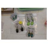 LOT OF EARRINGS