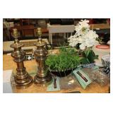 FLORAL DECOR & LAMPS