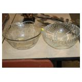 2 GLASS CENTER BOWLS