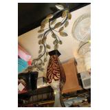 METAL VASE & WALL DECOR
