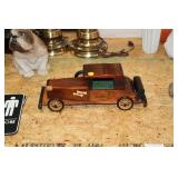 DECORATIVE WOODEN CAR